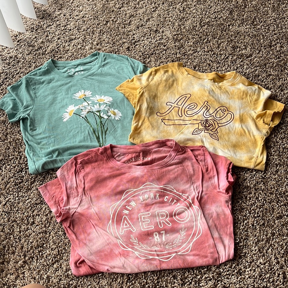 Bundle of Aeropostale tees